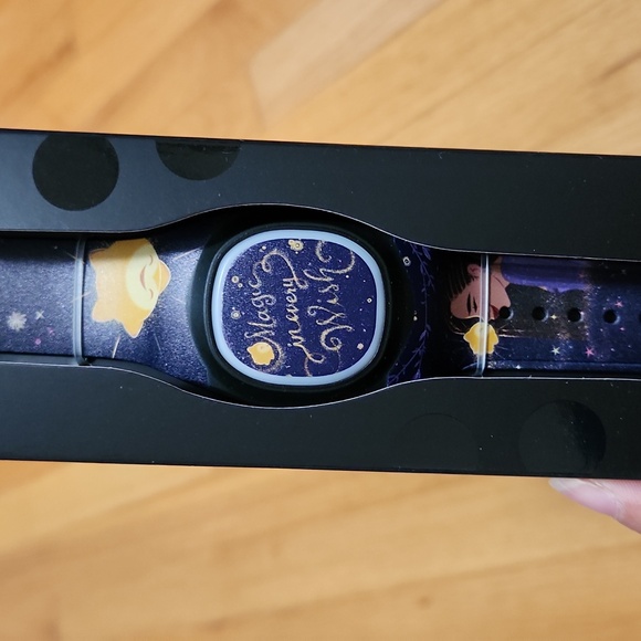 Disney Wish MagicBand+ - Picture 2 of 4